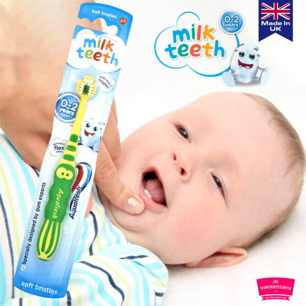 AQUAFRESH - Milk Teeth Toothbrush (0-2 year)